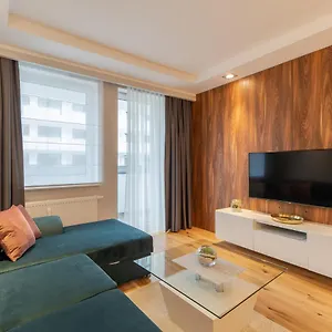 https://apartament-premium-blizej-morza.kolobrzeghotels.com